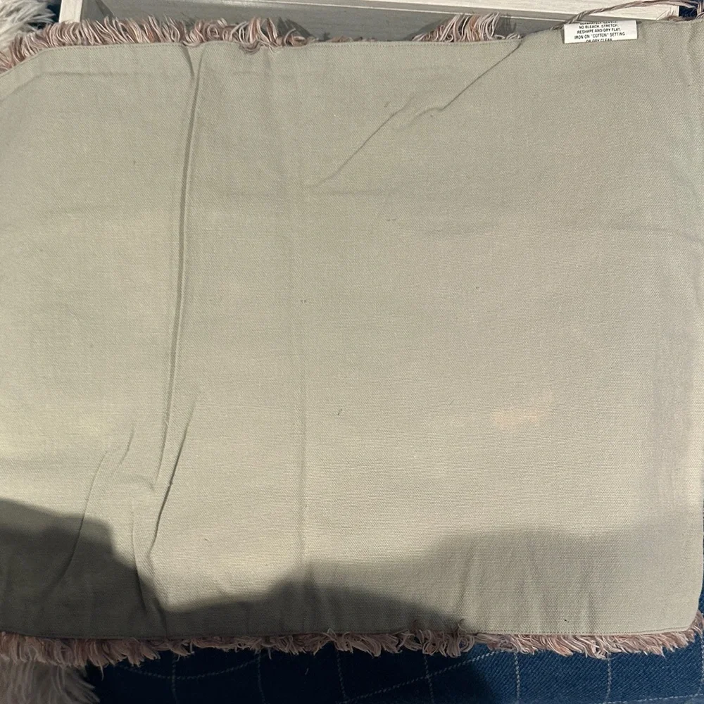 Crate & Barrel 4 placemats
